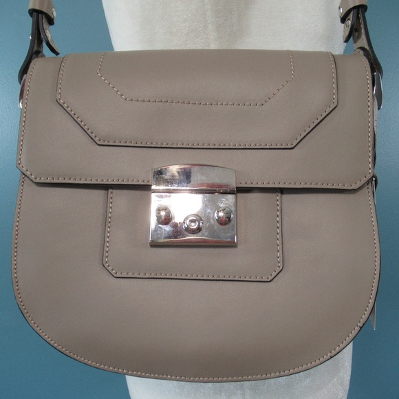 Nicoli  Tan Italian Leather Luxury Handbag - Picture 2 of 8